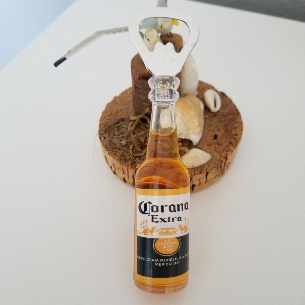Mexican Corona Extra Bottle Opeaner Magnet New